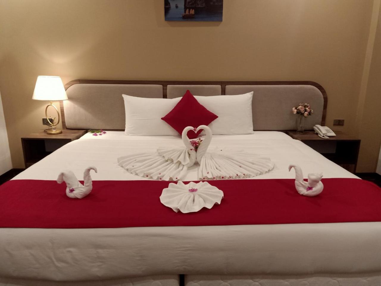 Lantana Ha Long Hotel E409 Sunplaza Pho Di Bo, Bai Chay, Ha Long Zewnętrze zdjęcie
