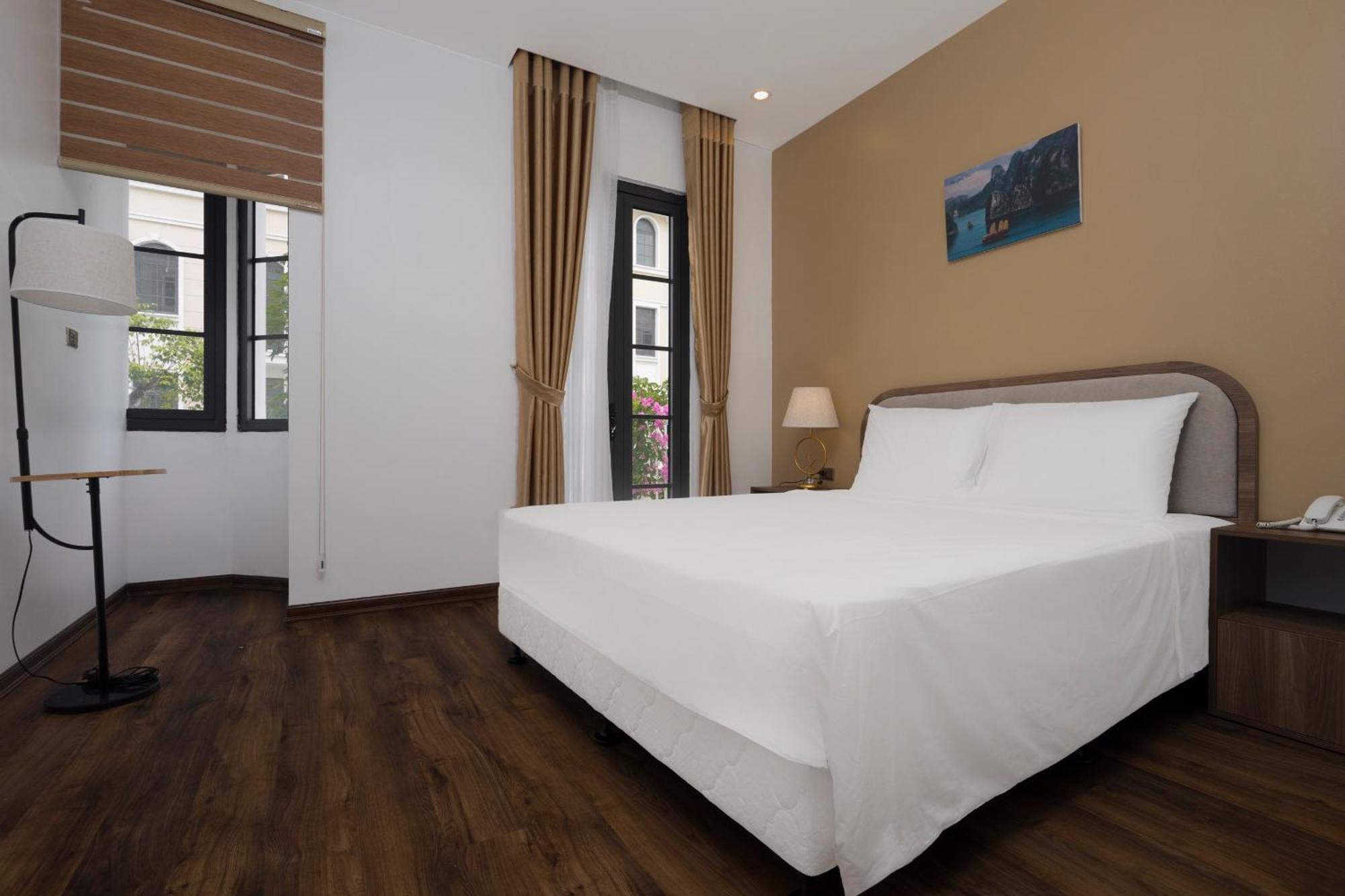 Lantana Ha Long Hotel E409 Sunplaza Pho Di Bo, Bai Chay, Ha Long Zewnętrze zdjęcie